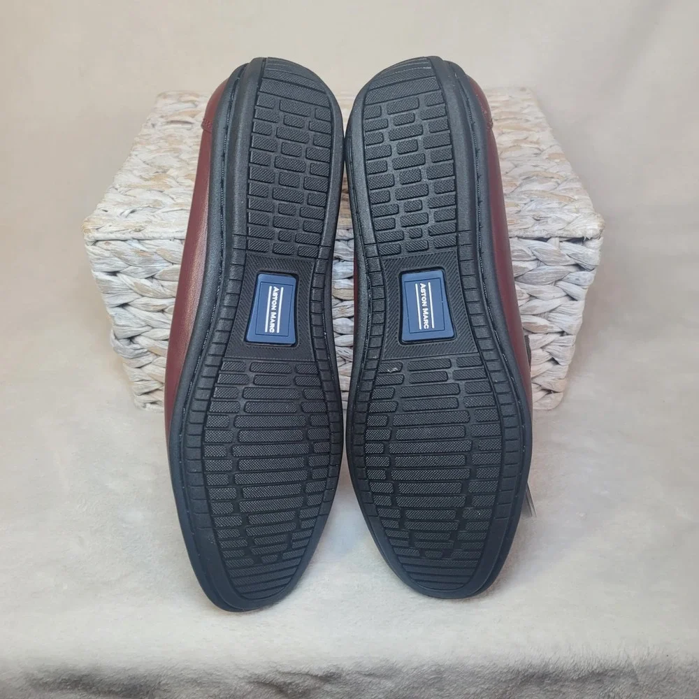 Aston Marc comfy loafers